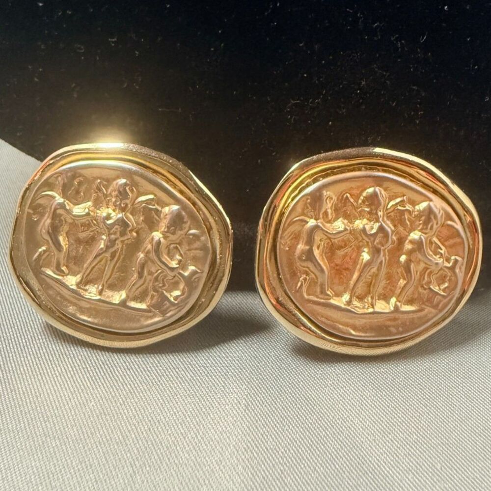 Vintage Venetian Intaglio Clip-On Earrings Gold Plated Three Graces
